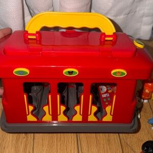 Daniel Tiger’s Neighborhood Deluxe Electronic Trolley